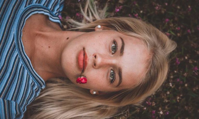 Masque contre les boutons : Recette maison purifiante pour les peaux