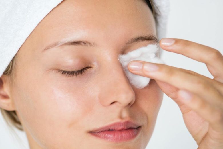 Démaquillant yeux bio pour maquillage waterproof
