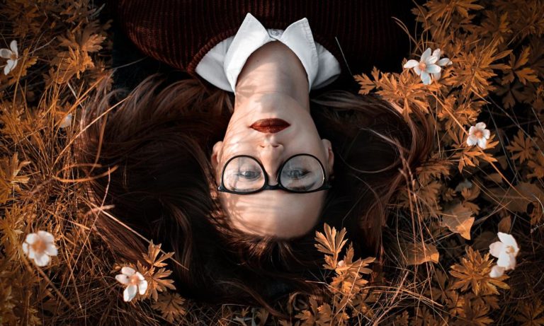 Masque contre les boutons : Recette maison purifiante pour les peaux