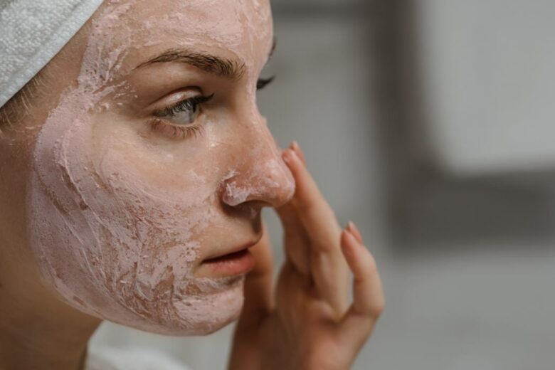 Masque à l'argile rose pour peau sensible et délicate