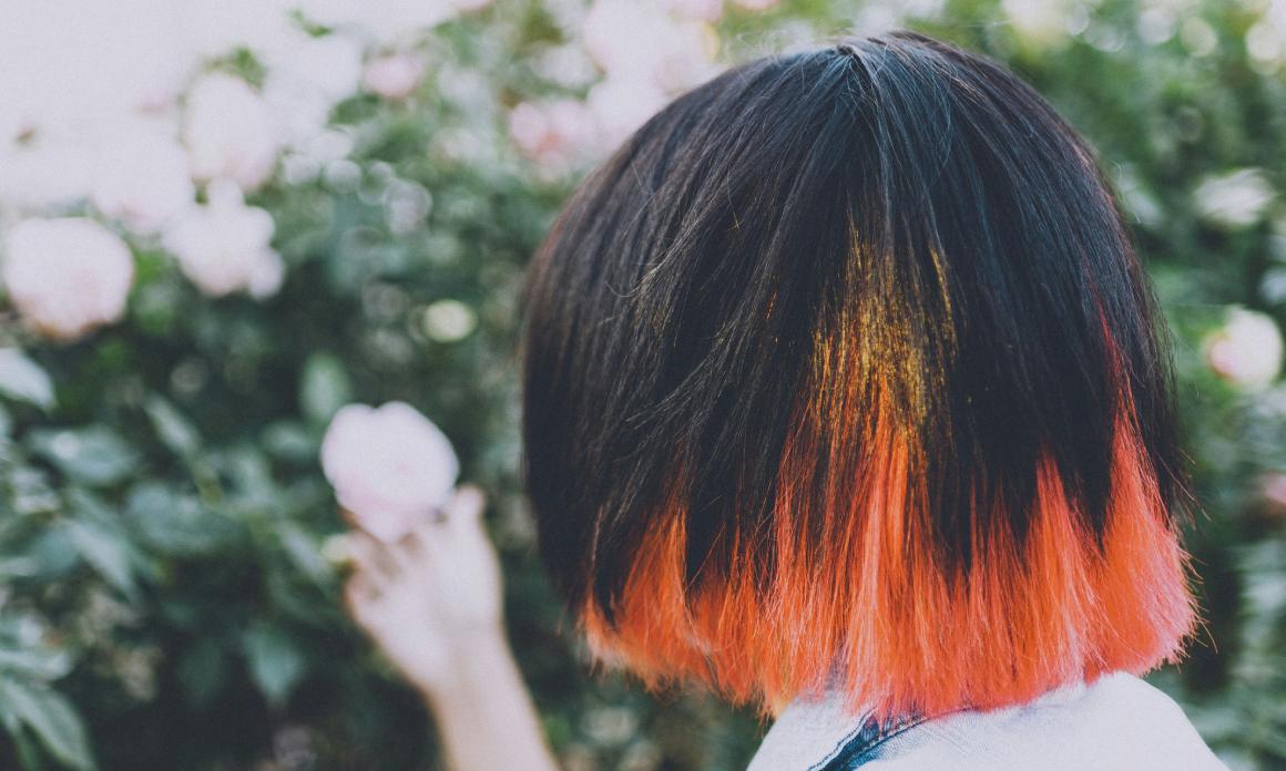 Comment bien réussir sa coloration à domicile : le guide complet